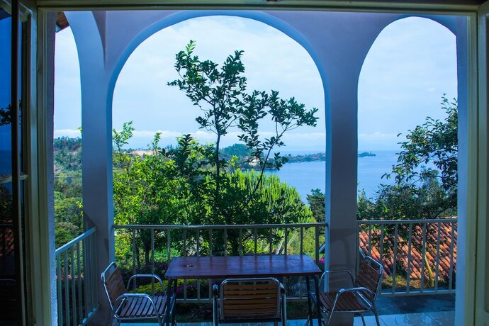 Imagen de la habitación del Hotel Rebero Kivu Resort. Foto 12