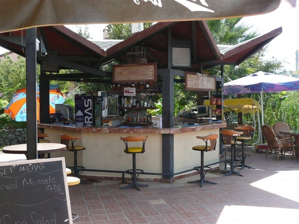Imagen general del Hotel Rebin Beach. Foto 5