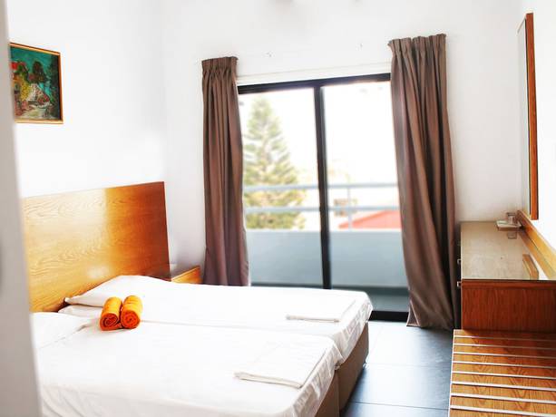 Imagen de la habitación del Hotel Rebioz. Foto 7