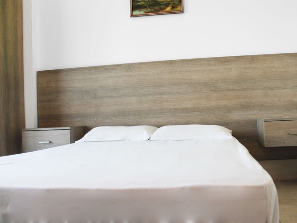 Imagen de la habitación del Hotel Rebioz. Foto 15