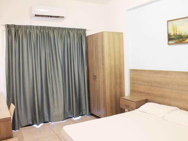Imagen de la habitación del Hotel Rebioz. Foto 16