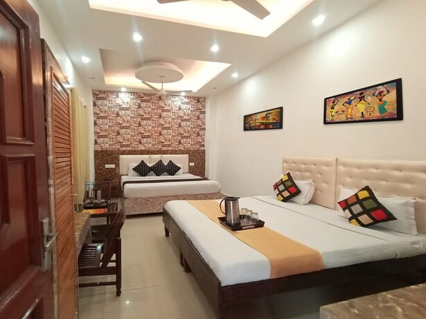Imagen general del Hotel Rebirth. Foto 9