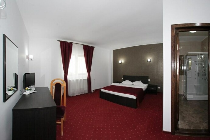 Imagen general del Hotel Rebis International. Foto 3