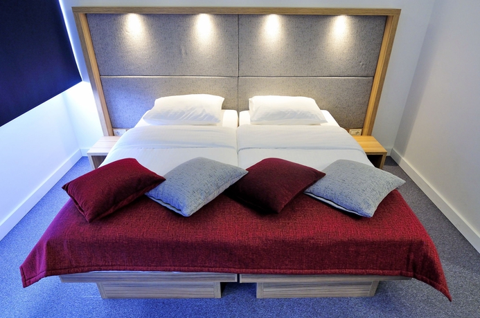 Imagen de la habitación del Hotel Rebro. Foto 3