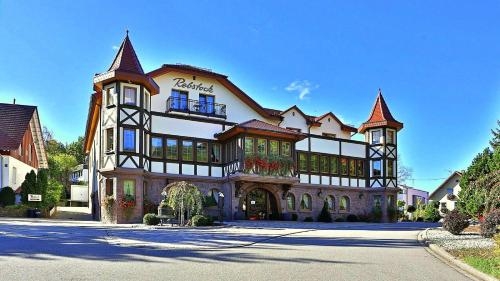 Imagen general del Hotel Rebstock, Baden Baden. Foto 3