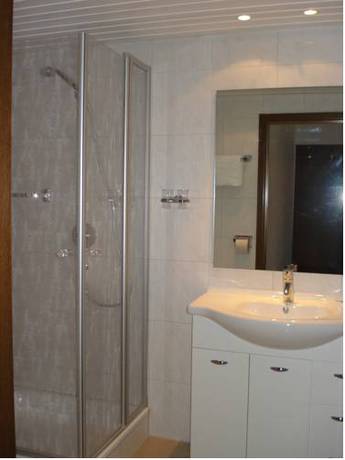 Imagen de la habitación del Hotel Rebstock, Gengenbach. Foto 2