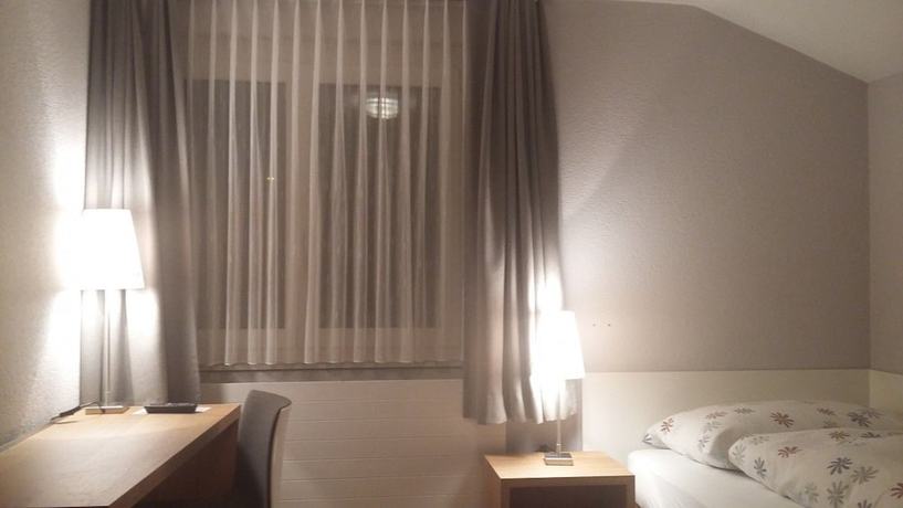 Imagen de la habitación del Hotel Rebstock by b_smart. Foto 15