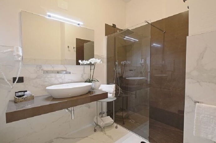 Imagen de la habitación del Hotel Rechigi Park. Foto 2