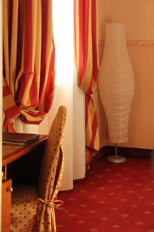 Imagen de la habitación del Hotel Rechigi Park. Foto 9