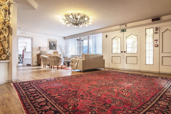 Imagen de los interiores del Hotel Recidence Veronza. Foto 18