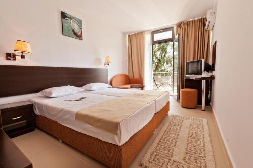 Imagen de la habitación del Hotel Recif. Foto 6