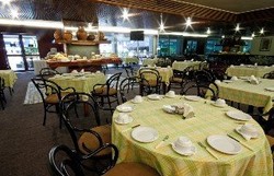 Imagen del bar/restaurante del Hotel Recife Monte. Foto 8