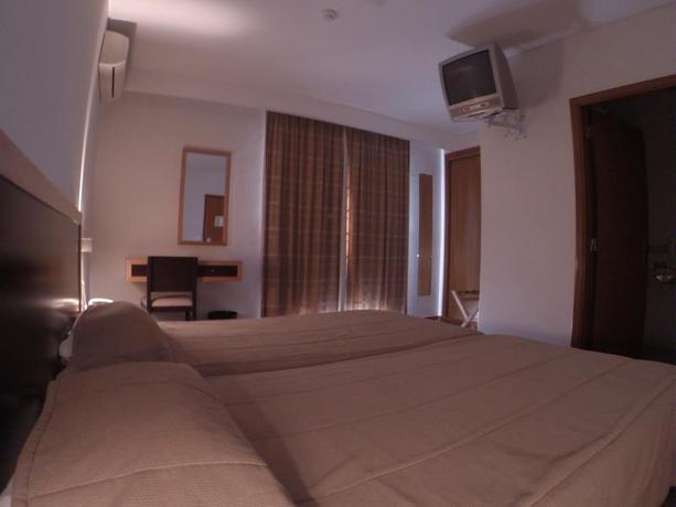 Imagen de la habitación del Hotel Recinto. Foto 7