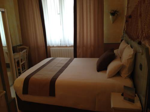 Imagen de la habitación del Hotel R&ecirc;ve De Sable. Foto 11
