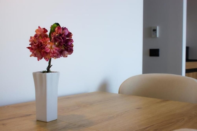 Imagen de la habitación del Hotel R&ecirc;ve Studio Apartments. Foto 5