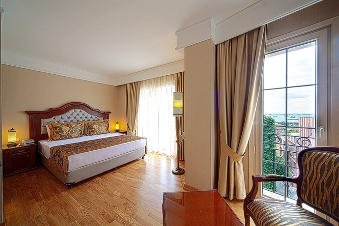 Imagen de la habitación del Hotel Recital. Foto 8