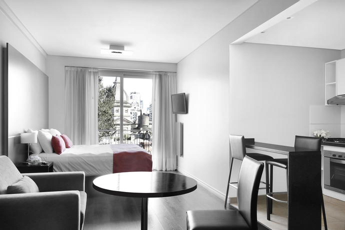 Imagen de la habitación del Hotel Reco by DOT Suites. Foto 11