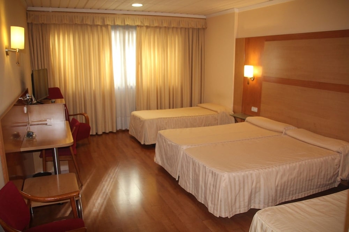 Imagen de la habitación del Hotel Reconquista, Alcoy. Foto 8