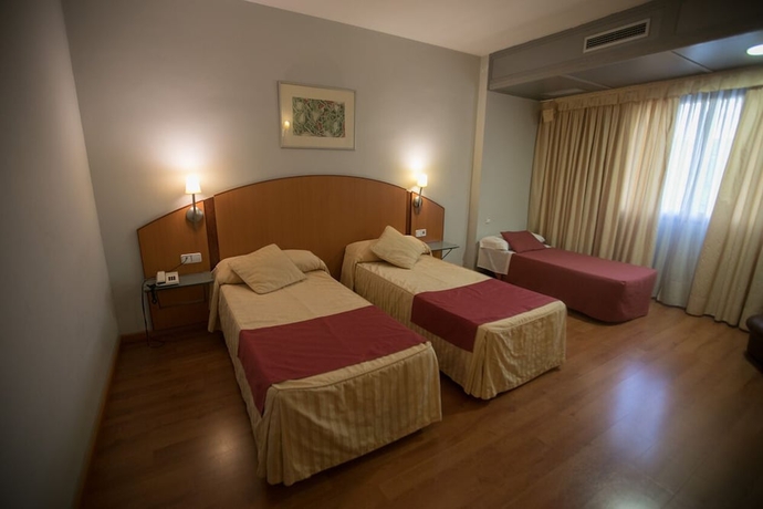 Imagen de la habitación del Hotel Reconquista, Alcoy. Foto 14