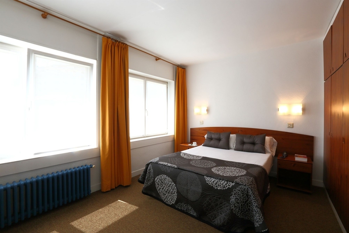 Imagen de la habitación del Hotel Record. Foto 11