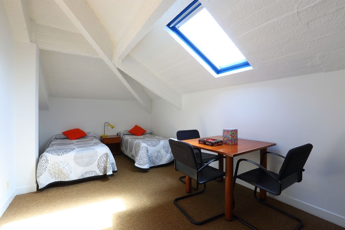 Imagen de la habitación del Hotel Record. Foto 12