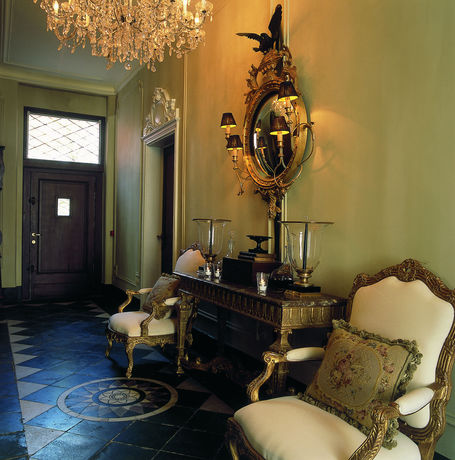 Imagen de la habitación del Hotel Recour. Foto 9