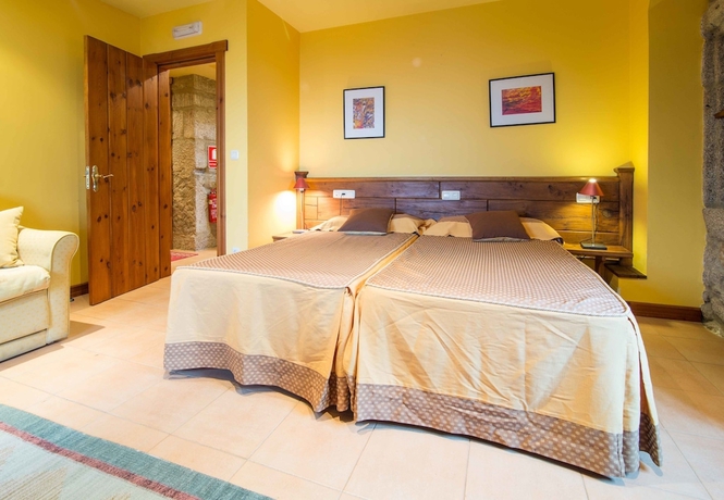 Imagen de la habitación del Hotel Rectoral De Fofe. Foto 9