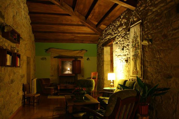 Imagen de los interiores del Hotel Rectoral De Goian. Foto 8