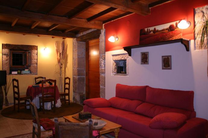 Imagen de los interiores del Hotel Rectoral De Goian. Foto 9