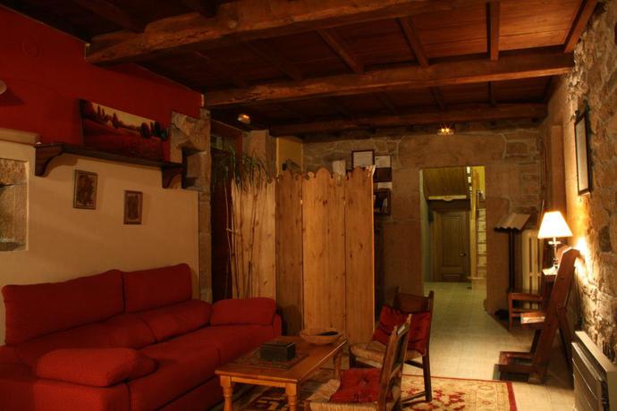 Imagen de los interiores del Hotel Rectoral De Goian. Foto 11
