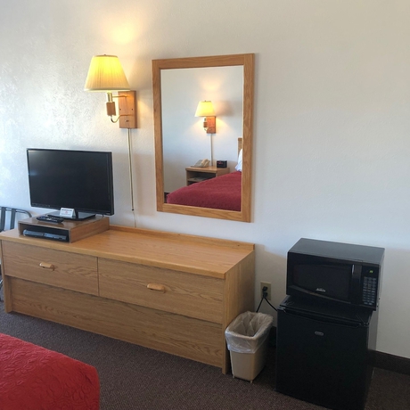 Imagen de la habitación del Hotel Red Bear Inn. Foto 9