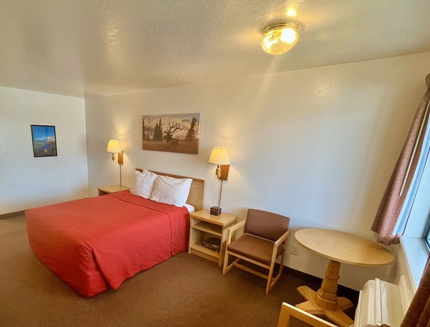Imagen de la habitación del Hotel Red Bear Inn. Foto 11