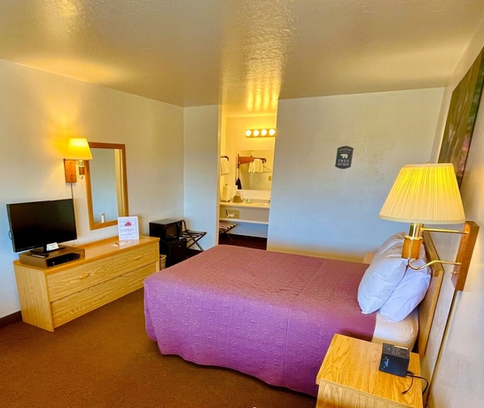 Imagen de la habitación del Hotel Red Bear Inn. Foto 12
