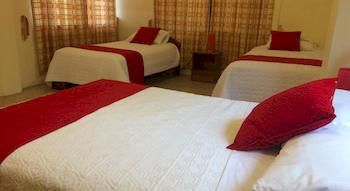 Imagen de la habitación del Hotel Red Booby. Foto 7