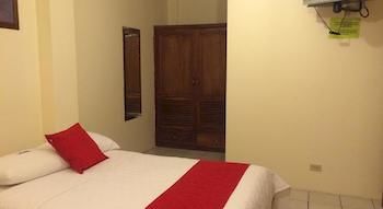 Imagen de la habitación del Hotel Red Booby. Foto 11