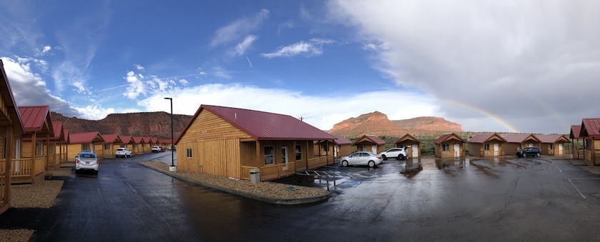 Imagen general del Hotel Red Canyon Cabins. Foto 3
