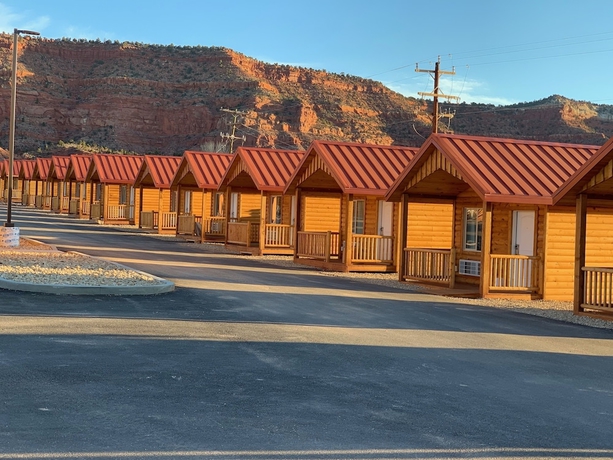 Imagen general del Hotel Red Canyon Cabins. Foto 4