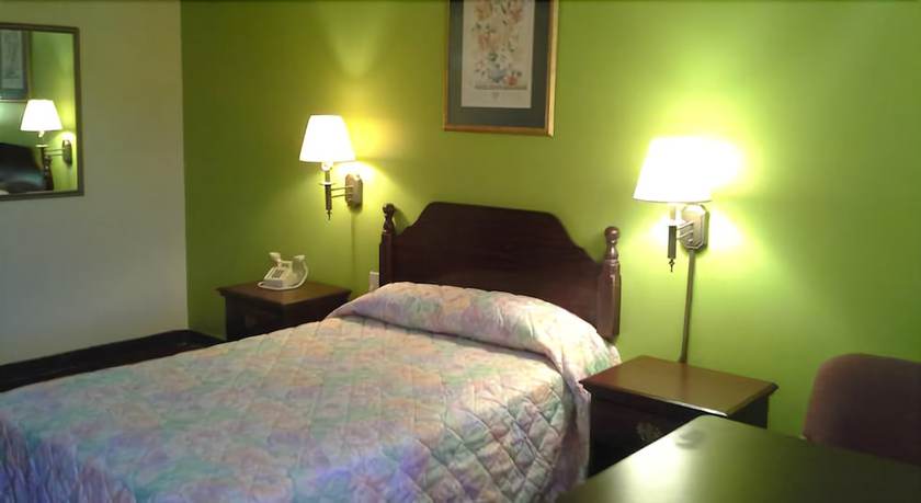 Imagen de la habitación del Hotel Red Carpet Inn, Augusta. Foto 2