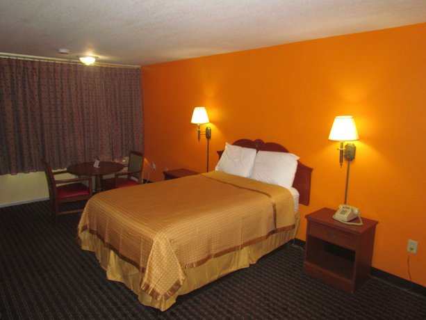 Imagen de la habitación del Hotel Red Carpet Inn, Augusta. Foto 5