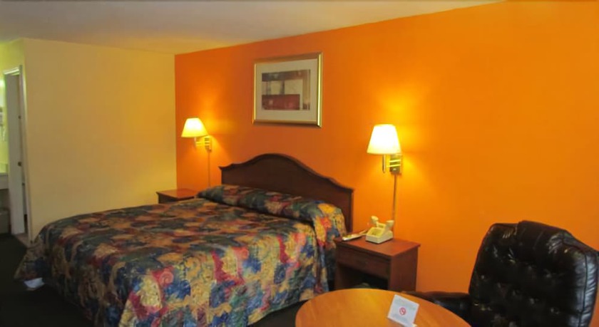 Imagen de la habitación del Hotel Red Carpet Inn, Augusta. Foto 6
