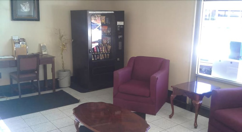 Imagen de la habitación del Hotel Red Carpet Inn, Augusta. Foto 8