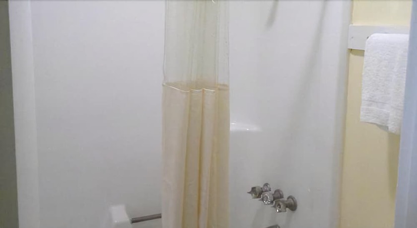Imagen de la habitación del Hotel Red Carpet Inn, Augusta. Foto 11