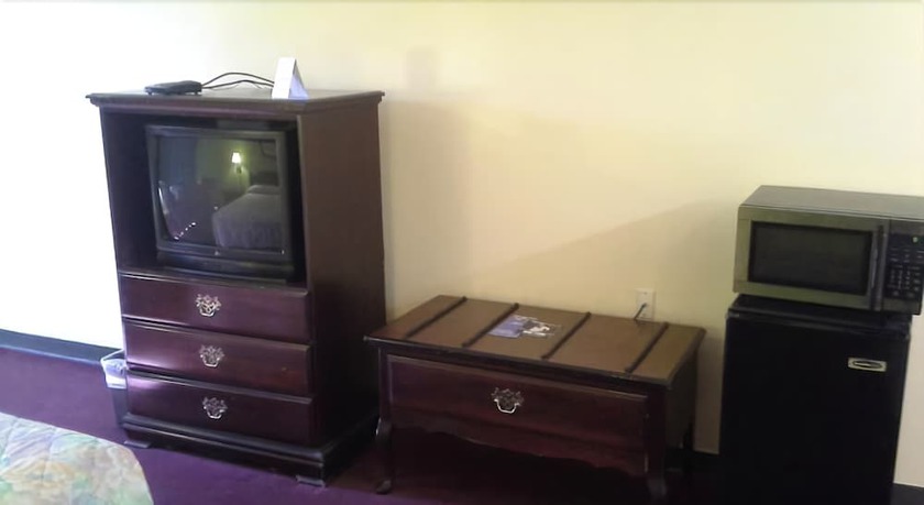 Imagen de la habitación del Hotel Red Carpet Inn, Augusta. Foto 15