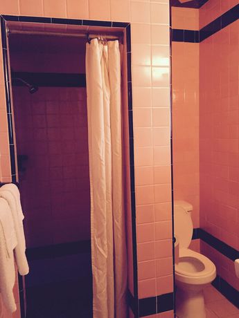 Imagen de la habitación del Hotel Red Carpet Inn, Bellmawr. Foto 9