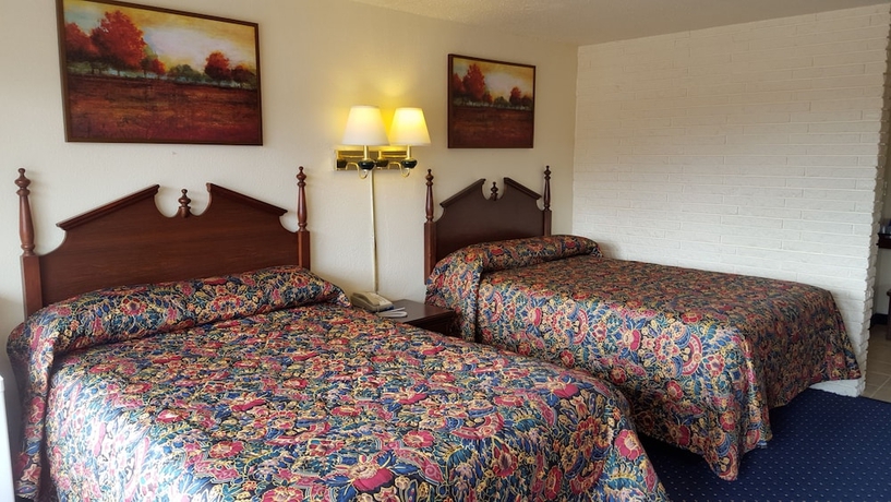 Imagen de la habitación del Hotel Red Carpet Inn Blacksburg. Foto 7
