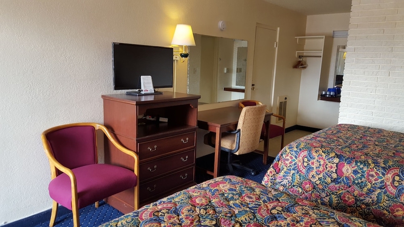 Imagen de la habitación del Hotel Red Carpet Inn Blacksburg. Foto 10