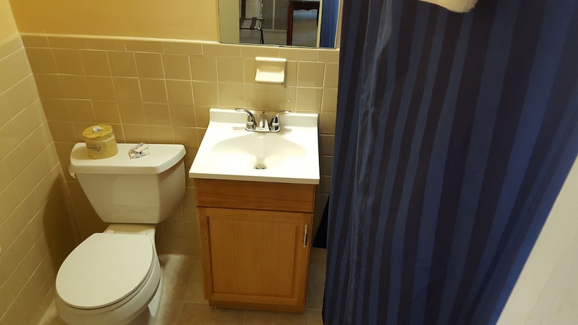 Imagen de la habitación del Hotel Red Carpet Inn Blacksburg. Foto 14