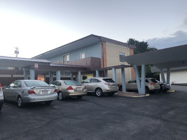 Imagen general del Hotel Red Carpet Inn Blacksburg. Foto 4