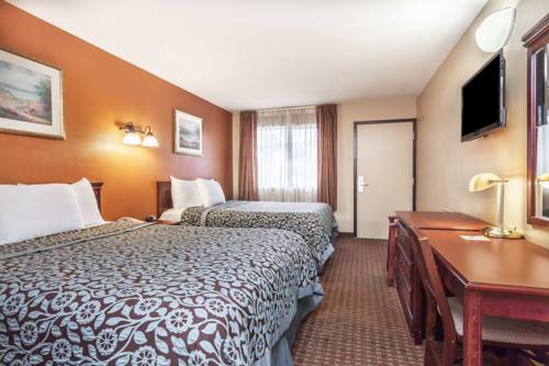 Imagen de la habitación del Hotel Red Carpet Inn Elkton. Foto 7