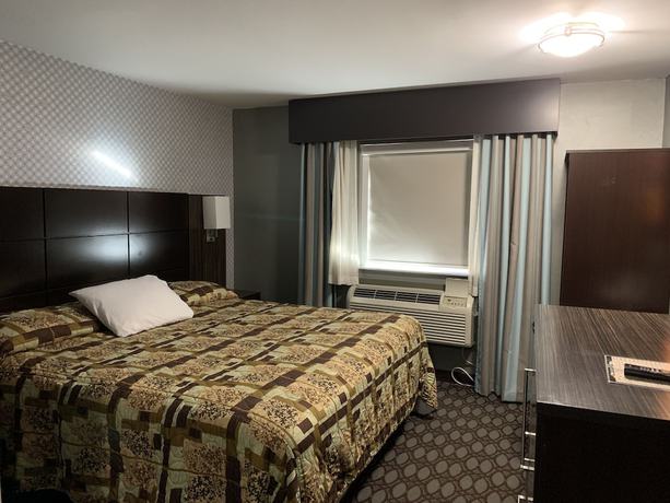 Imagen de la habitación del Hotel Red Carpet Inn Elmwood Park. Foto 13